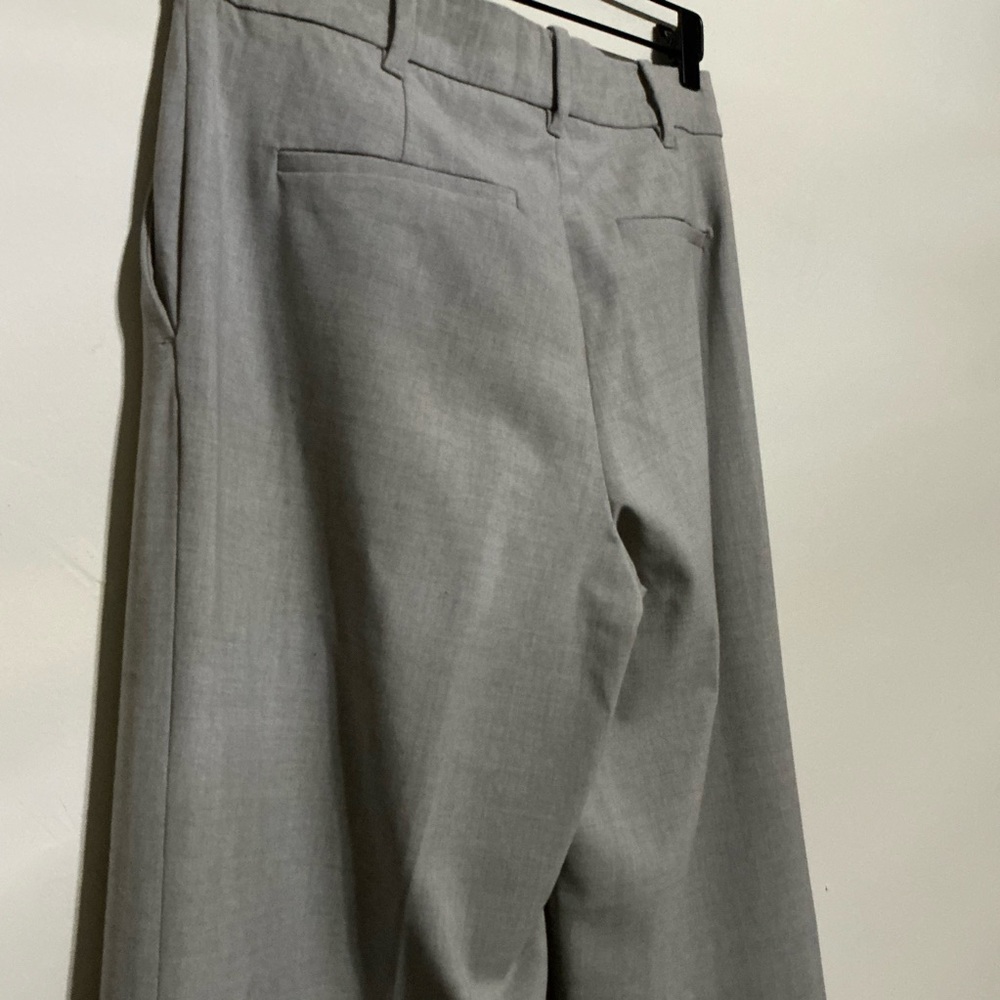 Babaton Women's grey Wide-Leg Pants - Picture 4 of 4